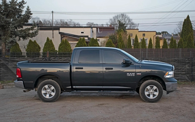 Dodge RAM cena 69000 przebieg: 120000, rok produkcji 2016 z Warszawa małe 379
